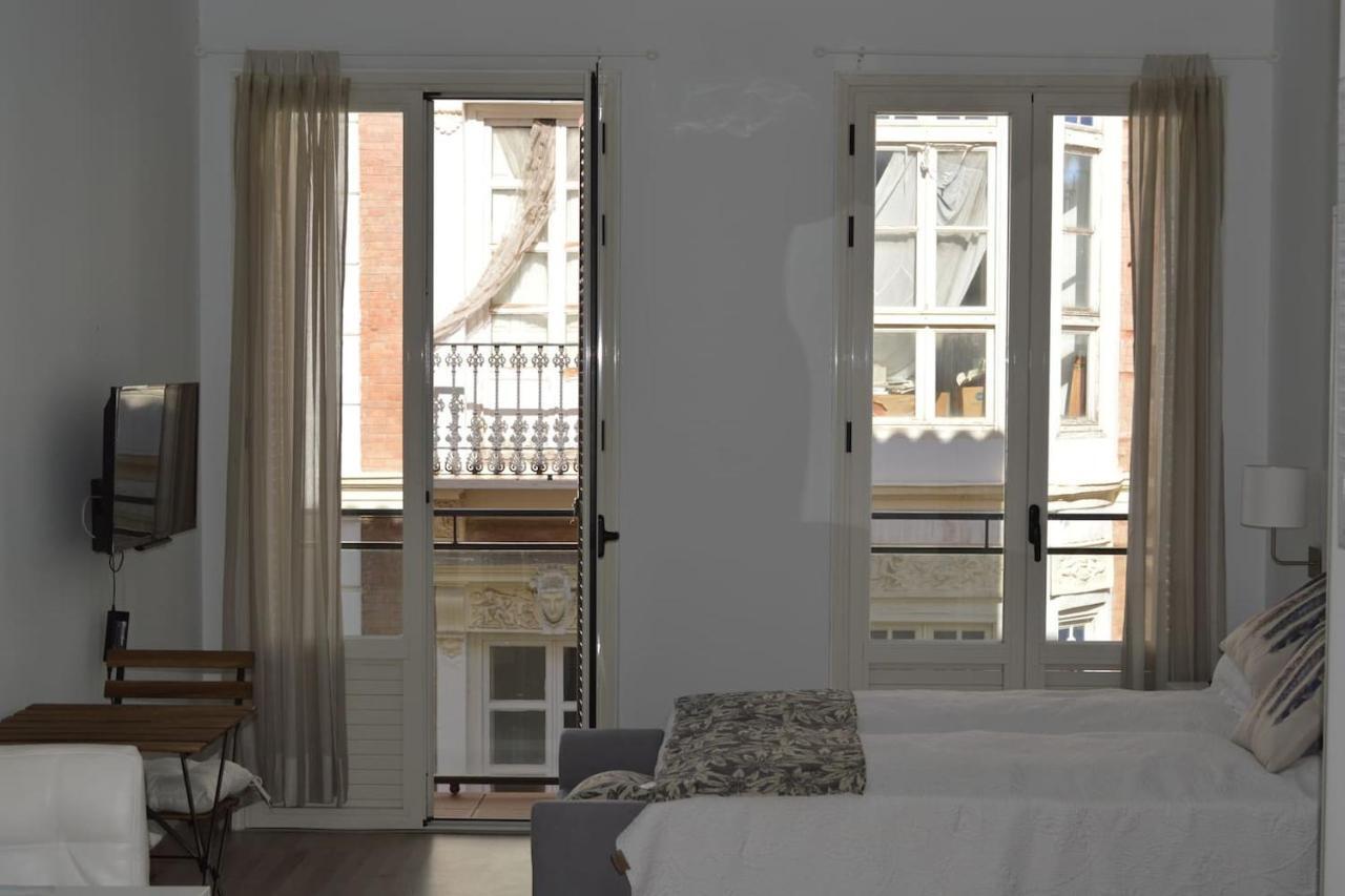 מאלגה Modern Studio Flat Close To Plaza Merced מראה חיצוני תמונה