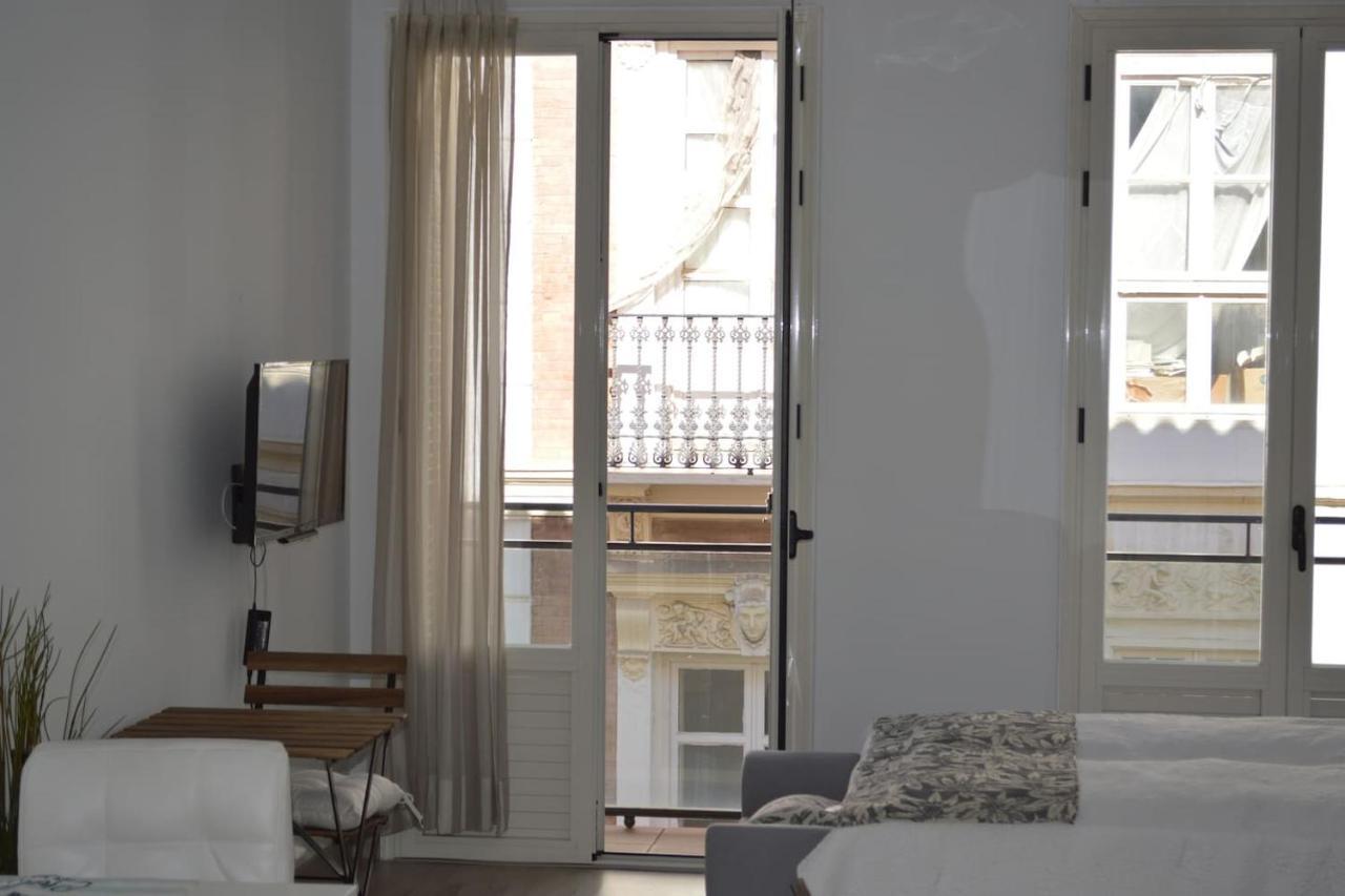 מאלגה Modern Studio Flat Close To Plaza Merced מראה חיצוני תמונה