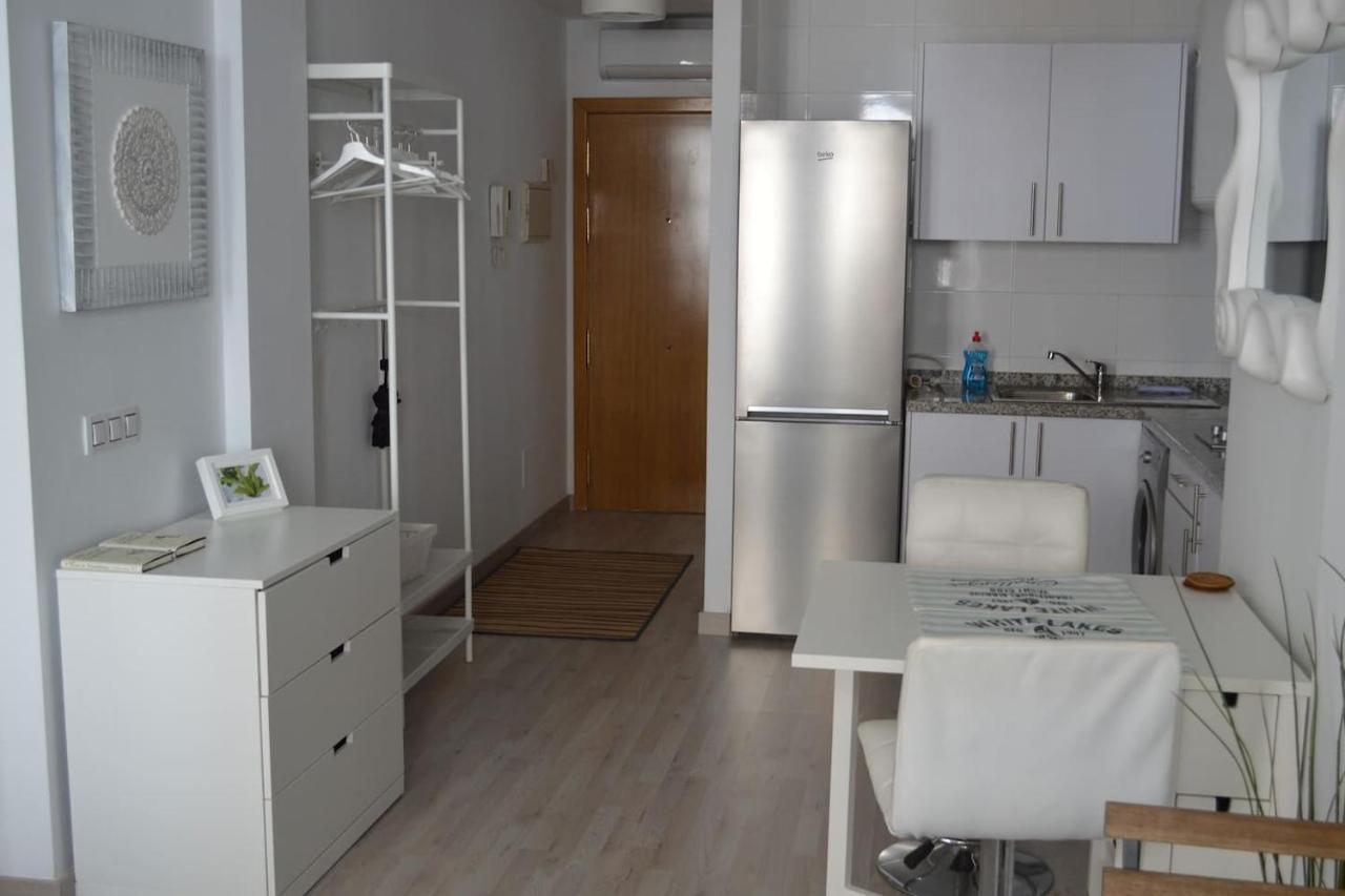 מאלגה Modern Studio Flat Close To Plaza Merced מראה חיצוני תמונה